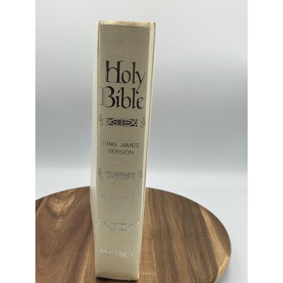 Vintage Holy Bible KJV Red Letter Reference Regency White Leatherette Hardcover - Picture 3 of 13